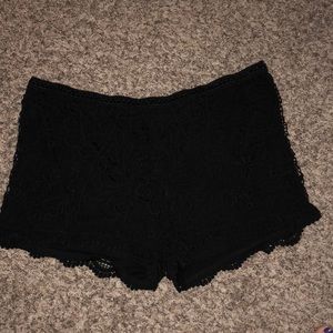Crotchet shorts
